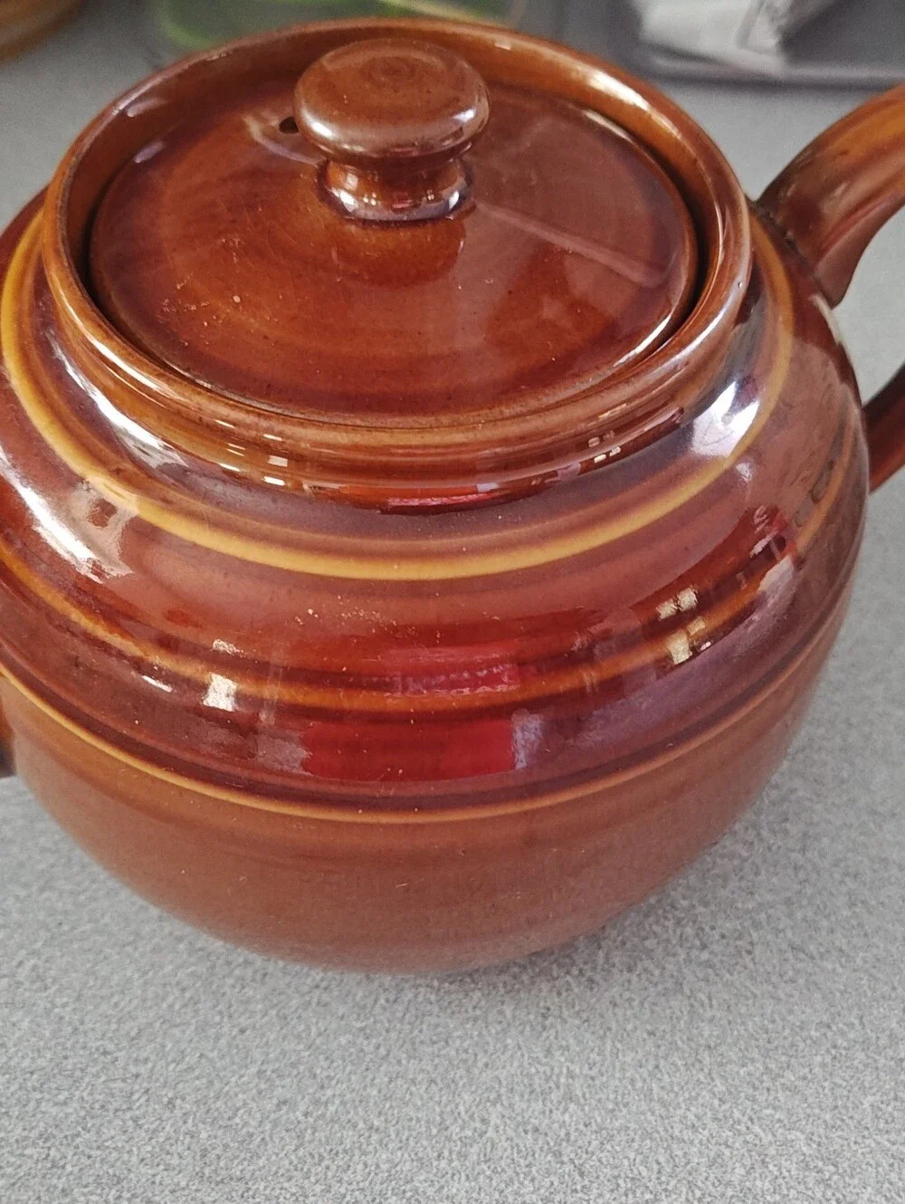 Brown Ceramic Teapot with Lid - Classic Home Kitchen Teapot